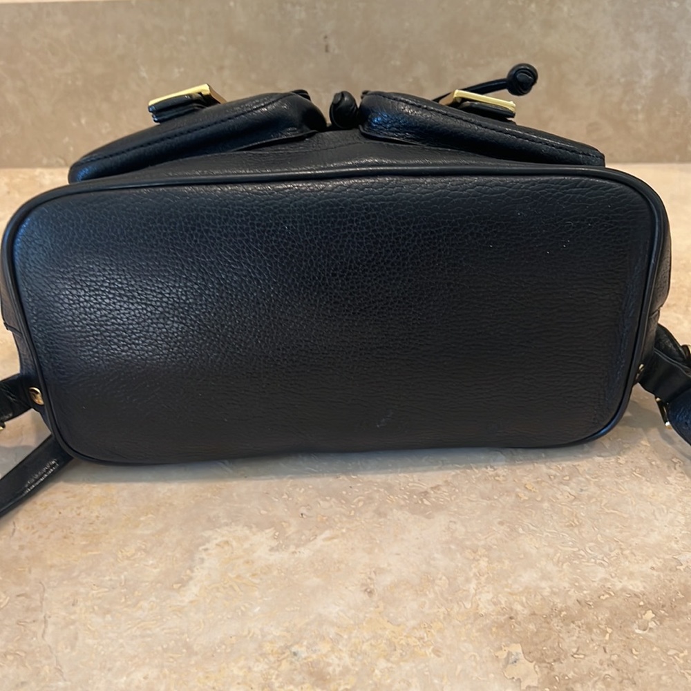 Beautiful MCM leather Backpack - Picture 8 of 16